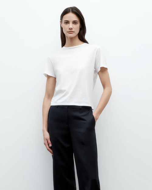 The Perfect White Tee Round-Up - The Particulars